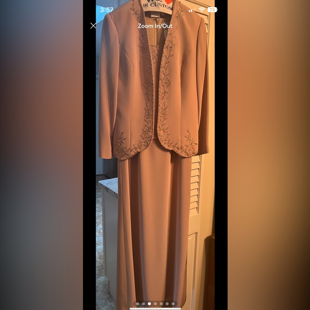 Mother of the Bride /Groom Mocha/Champagne Dress size 8 with or w/o Jacket